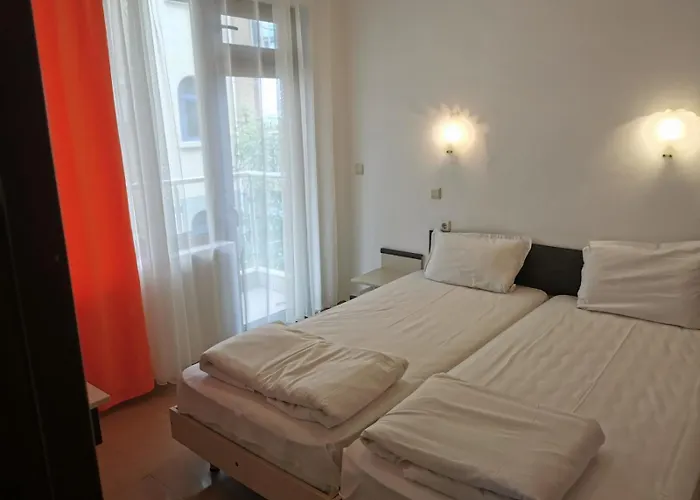 Mirage Family Hotel